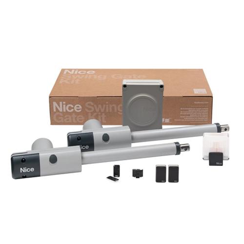 NICTOO3024KCE Kit per l’automazione di cancelli a battente con ante fino a 3 m e 300 kg, 24 Vdc, a montaggio esterno. Compatibile con Solemyo